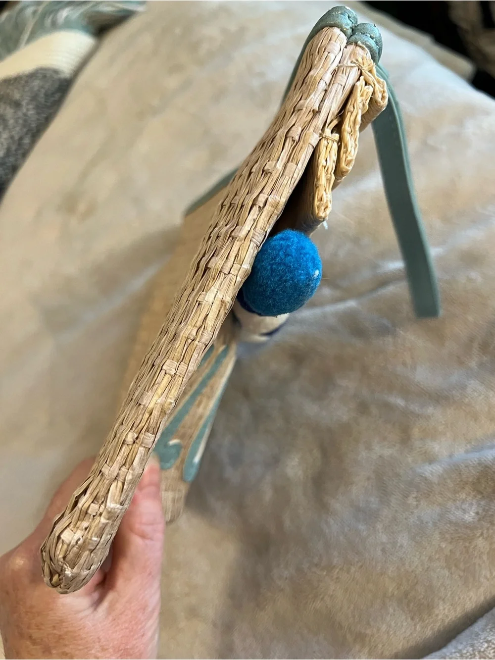 Aloha Straw Pom Pom Zip Pouch in Teal and Natural Clutch